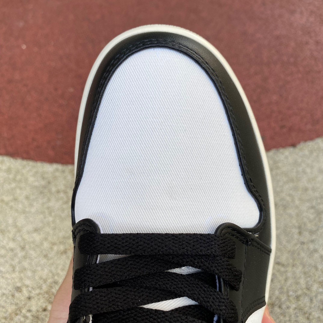 Air Jordan 1 Low WMNS “Vintage Panda” Sneaker     FB9893-101 - EUR FASHION