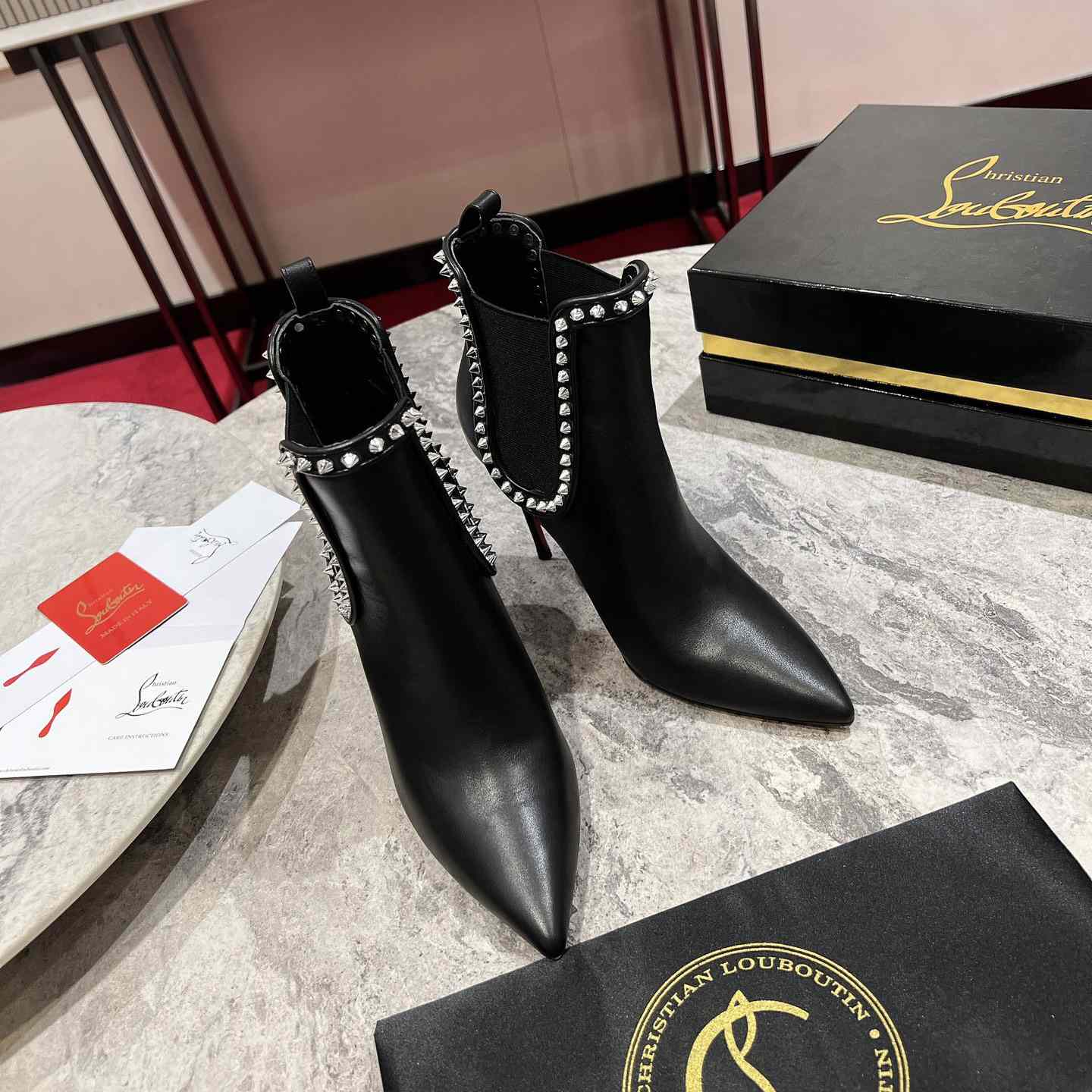 Christian Louboutin Capaboot 100 - EUR FASHION