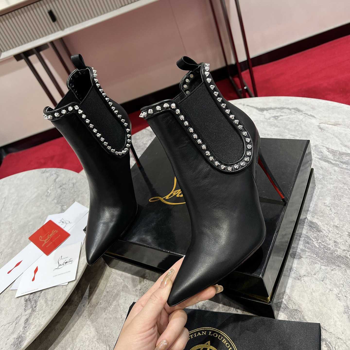 Christian Louboutin Capaboot 100 - EUR FASHION