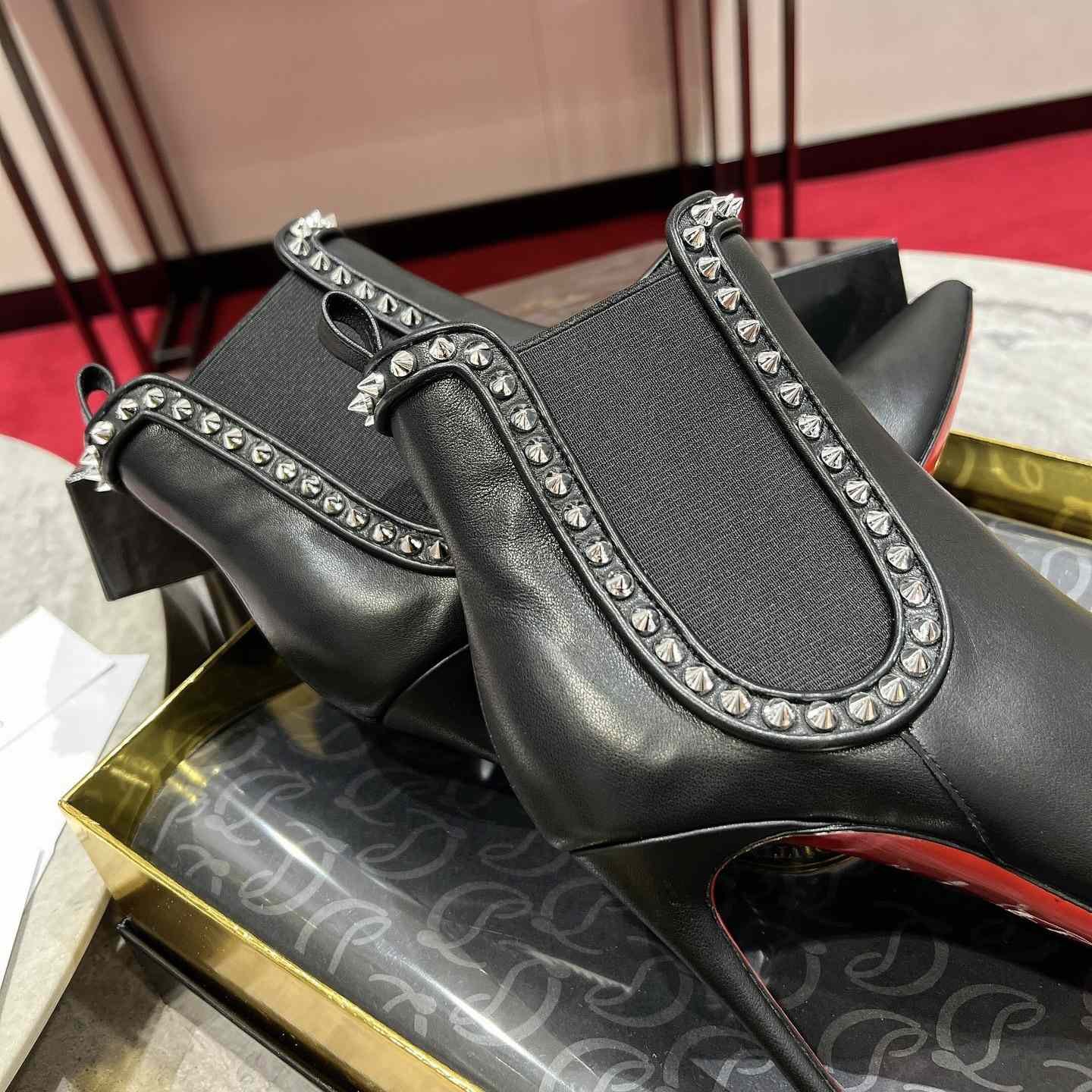 Christian Louboutin Capaboot 100 - EUR FASHION