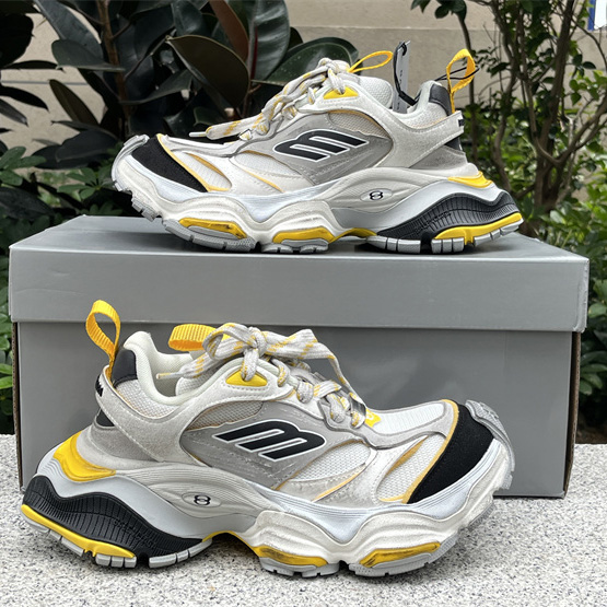 Balenciaga Cargo Sneaker  - EUR FASHION