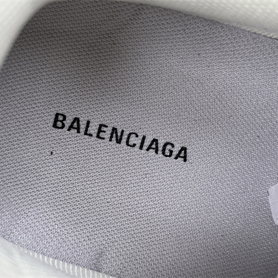 Balenciaga Cargo Sneaker  - EUR FASHION
