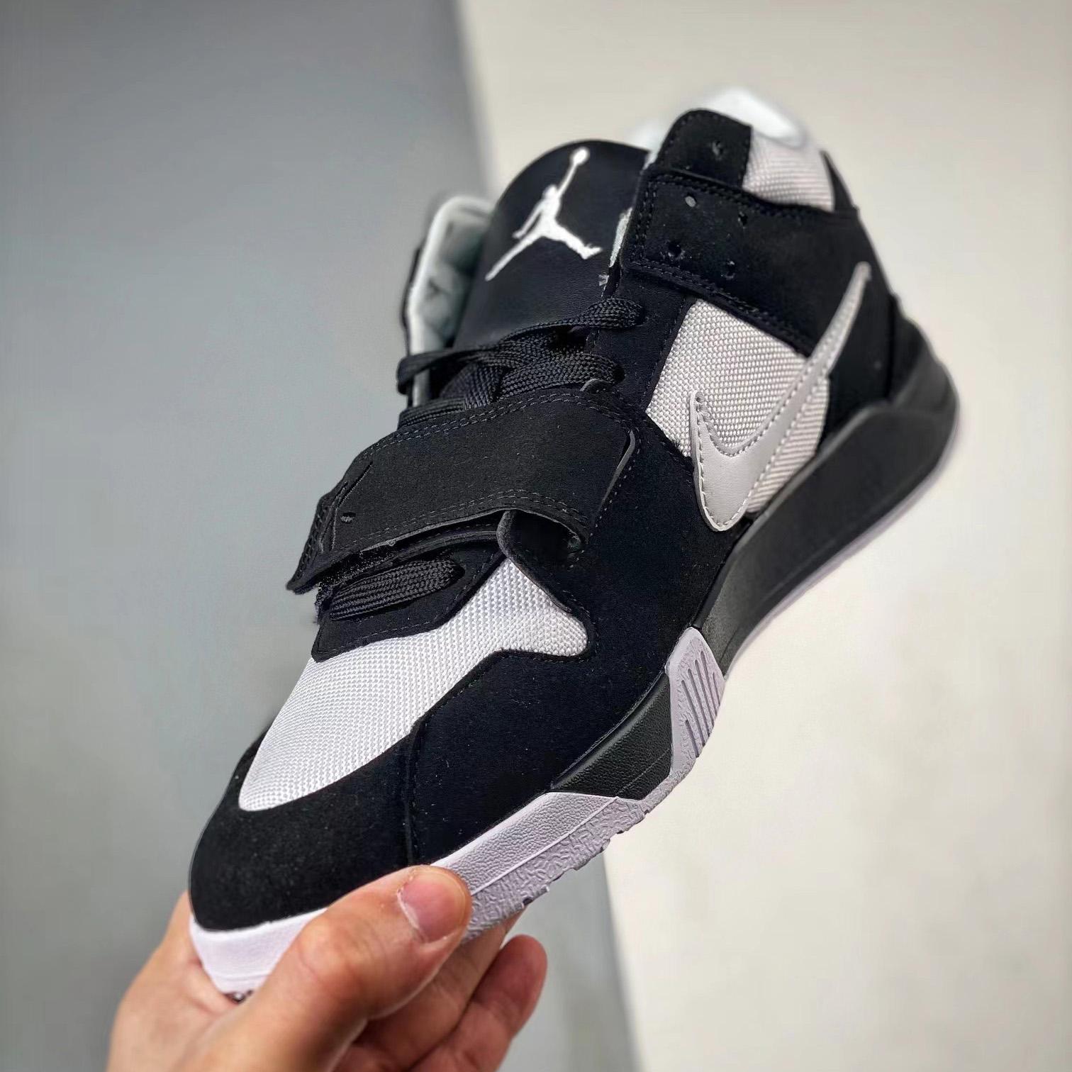 Travis Scott x Jordan Executive The Check Sneaker    FZ8117-045 - EUR FASHION