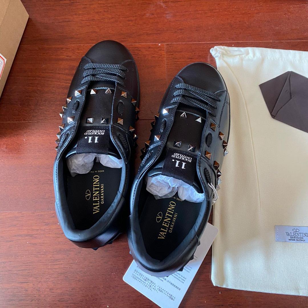 Valenti Rockstud Untitled Noir Calfskin Leather Sneaker - EUR FASHION