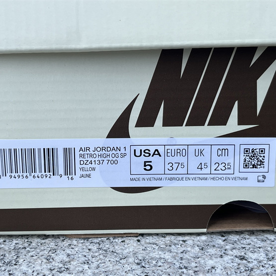 Travis Scott x Air Jordan 1 Low “Canary”  Sneaker   DZ4137-700 - EUR FASHION