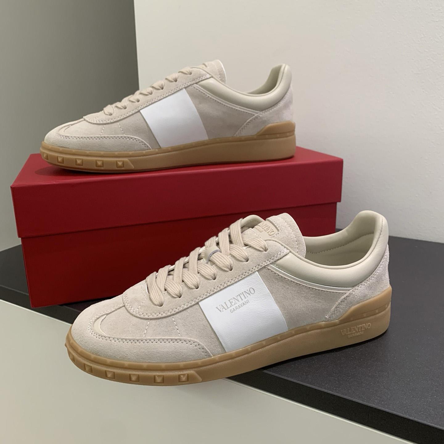 Valenti Garavani Upvillage Lace-up Sneakers - EUR FASHION