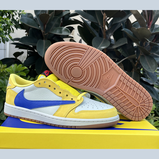 Travis Scott x Air Jordan 1 Low Canary Sneaker      DZ4137-700 - EUR FASHION