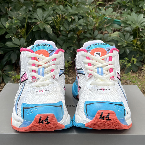 Balenciaga Runner Sneaker  - EUR FASHION