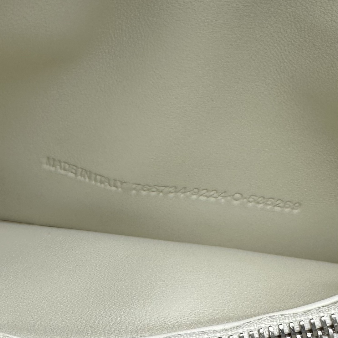 Balenciaga Women's Crush Small Sling Bag  - EUR FASHION