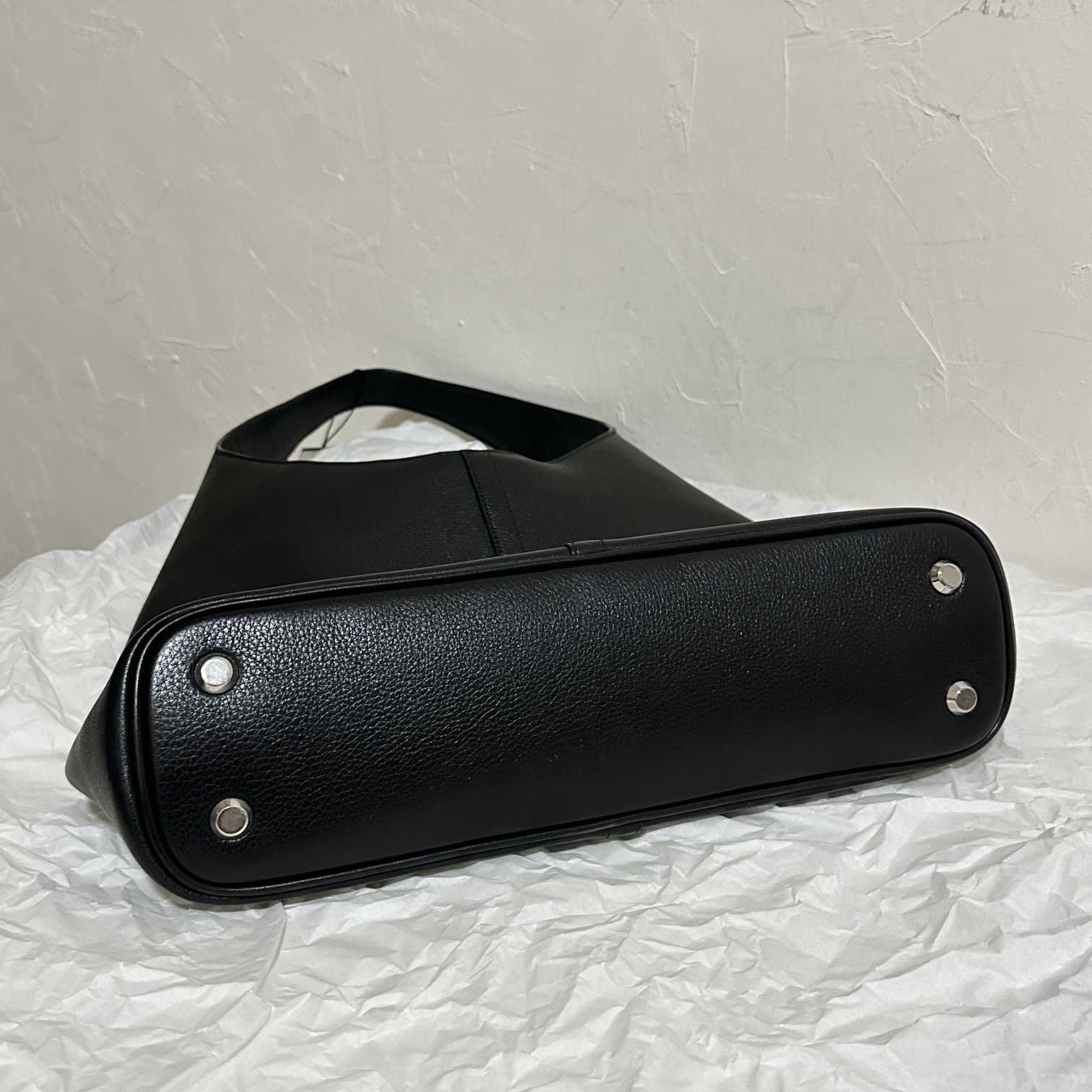 Balenciaga Women's Locker Medium North-South Hobo Bag In Black  - EUR FASHION