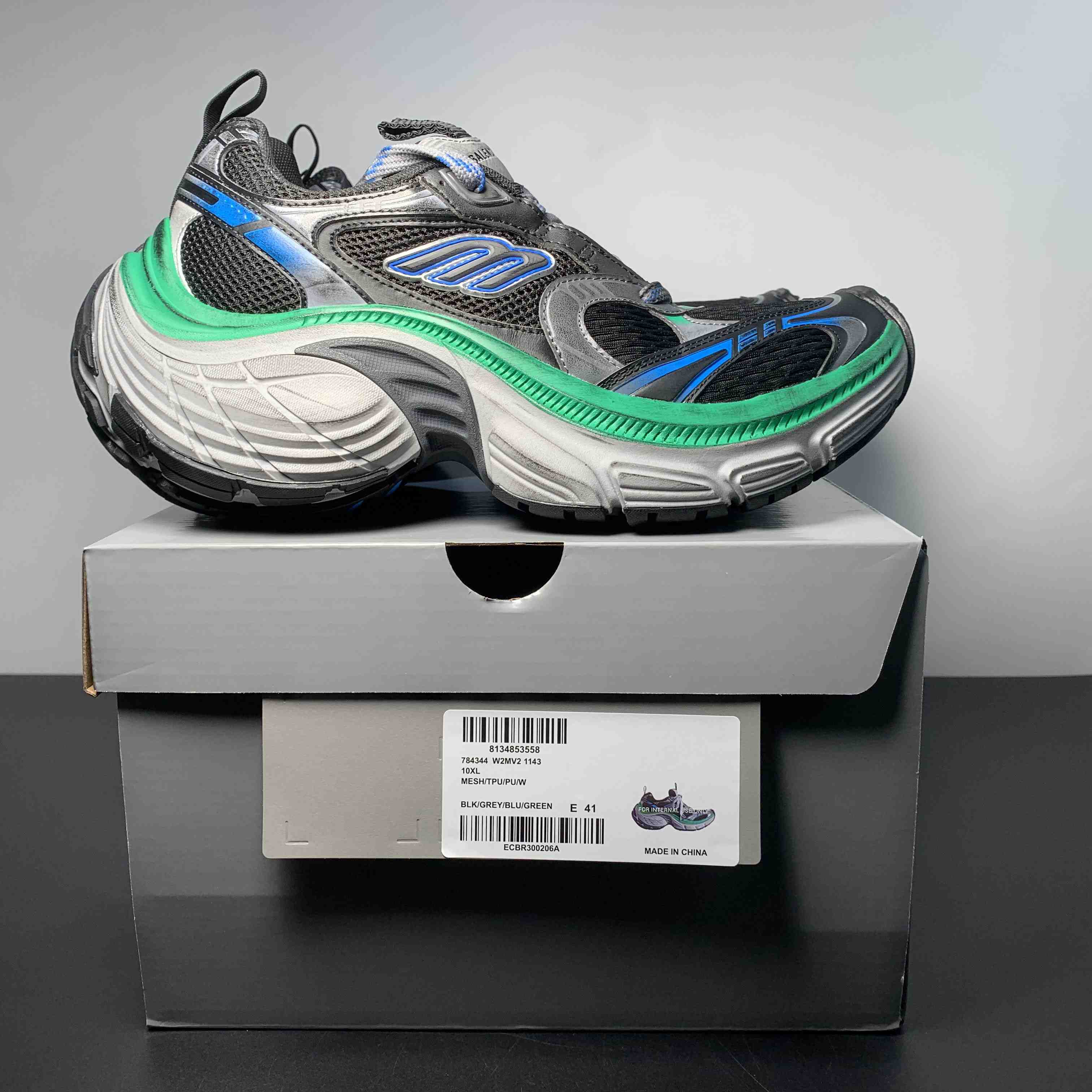 Balenciaga 10XL Sneaker in Black/Grey/Blue/Green - EUR FASHION