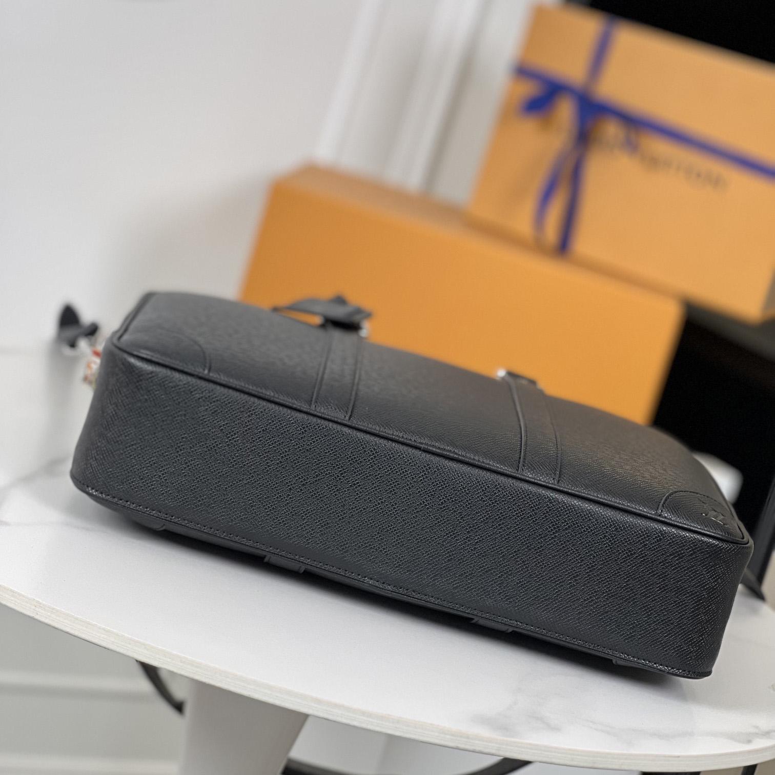 Louis Vuitton Porte Documents Voyage    M30967 - EUR FASHION