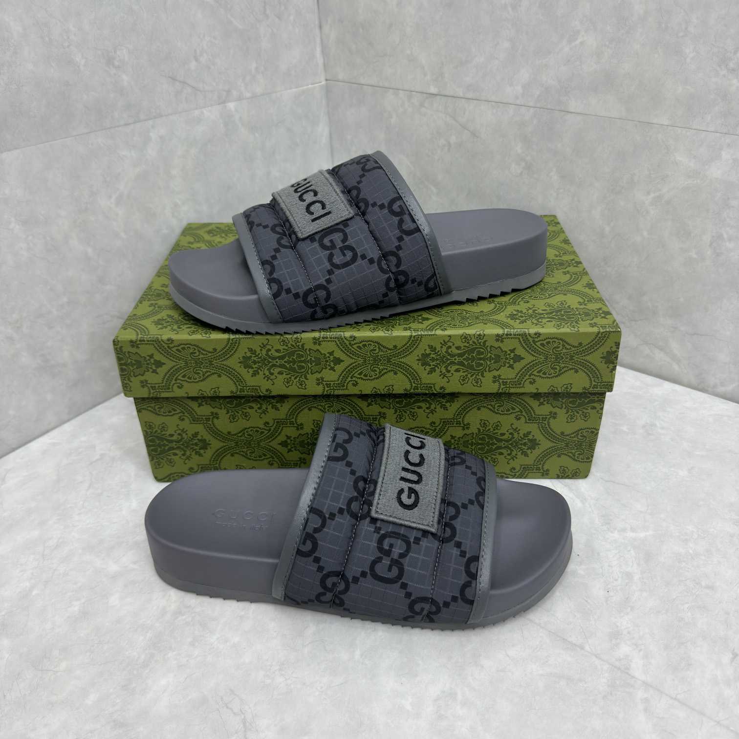 Gucci GG Slide Sandal - EUR FASHION