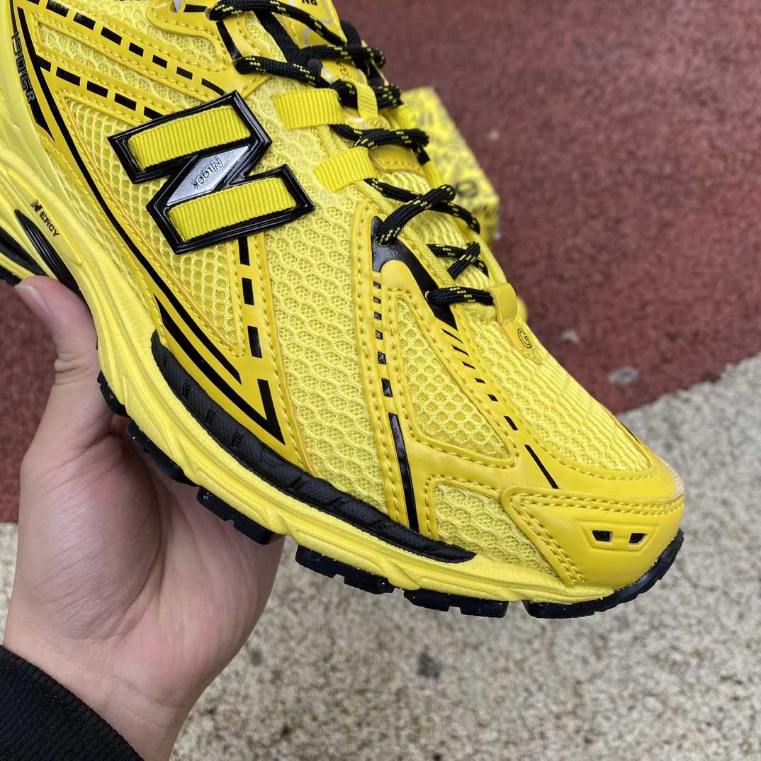 GANNI x New Balance 1906R Sneakers      M1906RGA - EUR FASHION