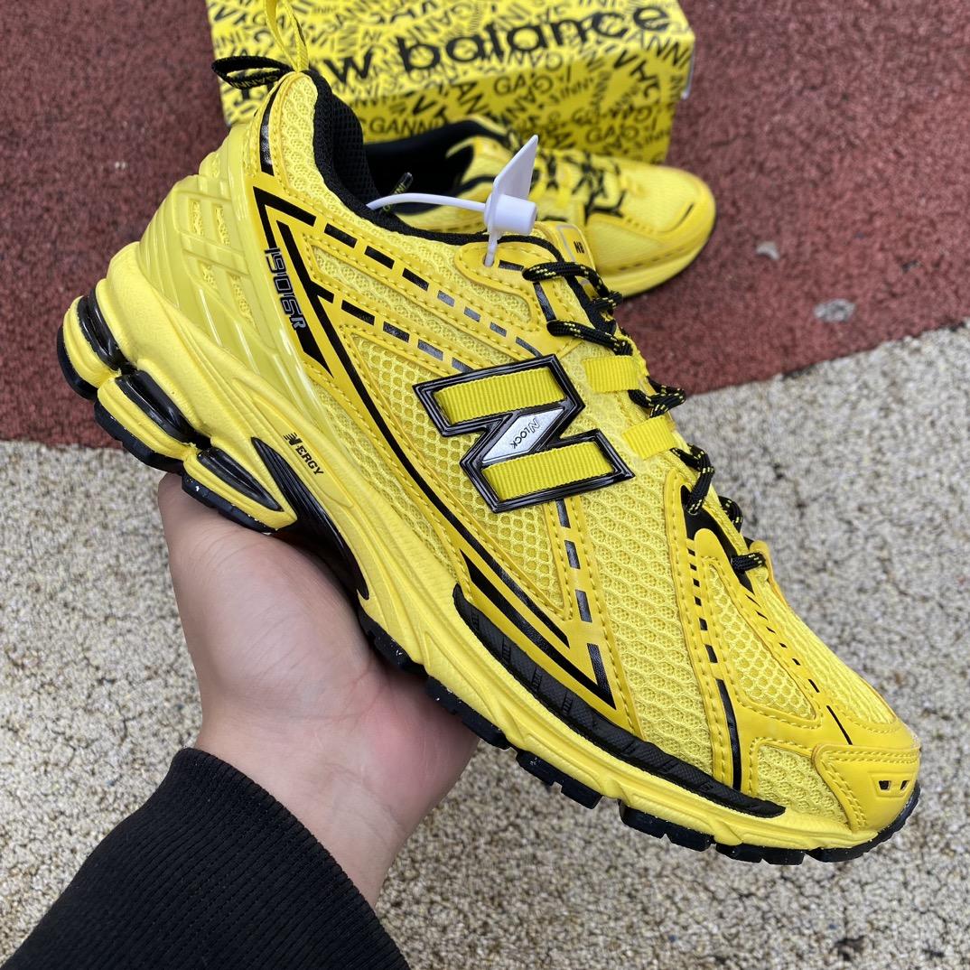GANNI x New Balance 1906R Sneakers      M1906RGA - EUR FASHION