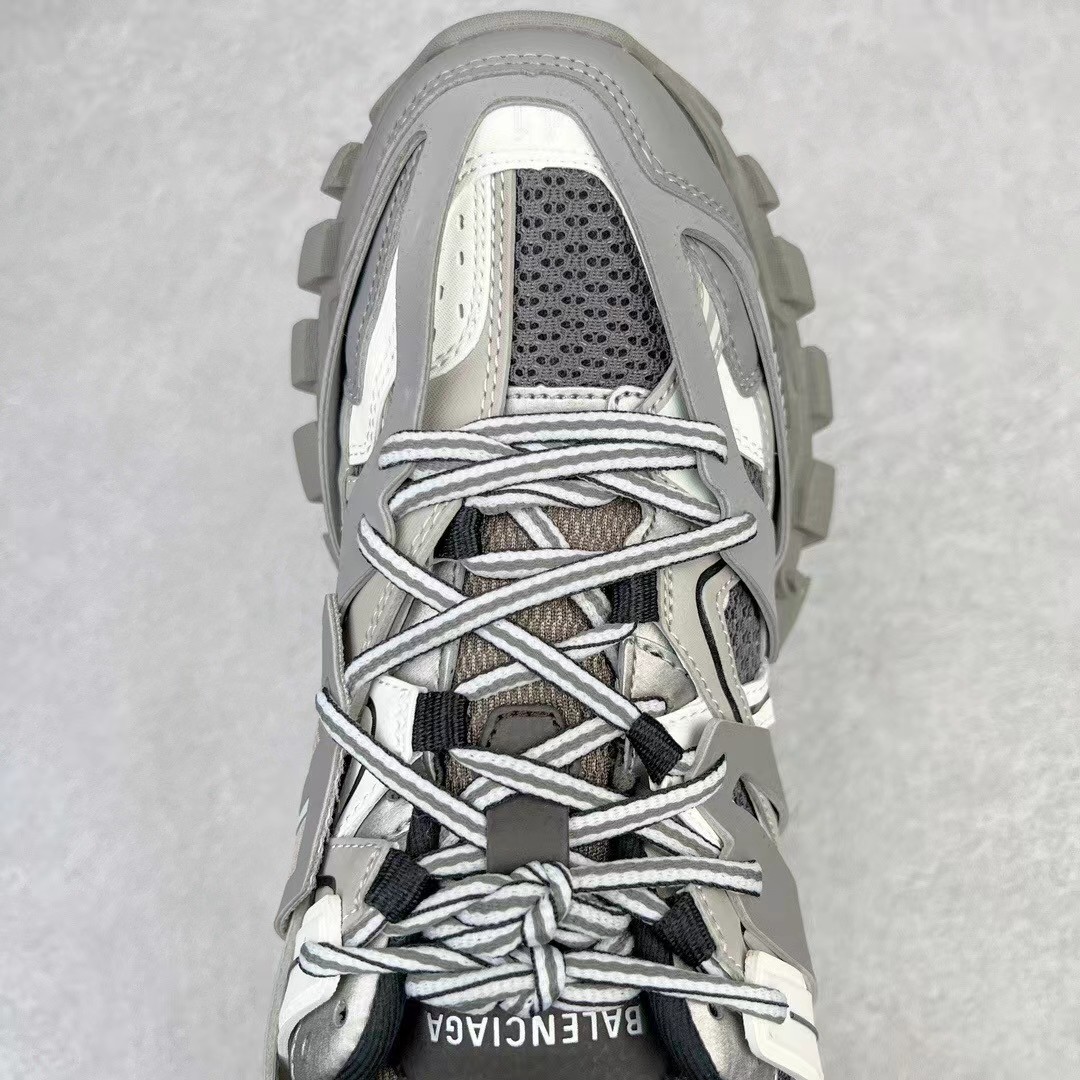 Balenciaga Track Sneaker  - EUR FASHION