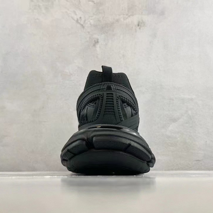 Balenciaga Track Sneaker  - EUR FASHION
