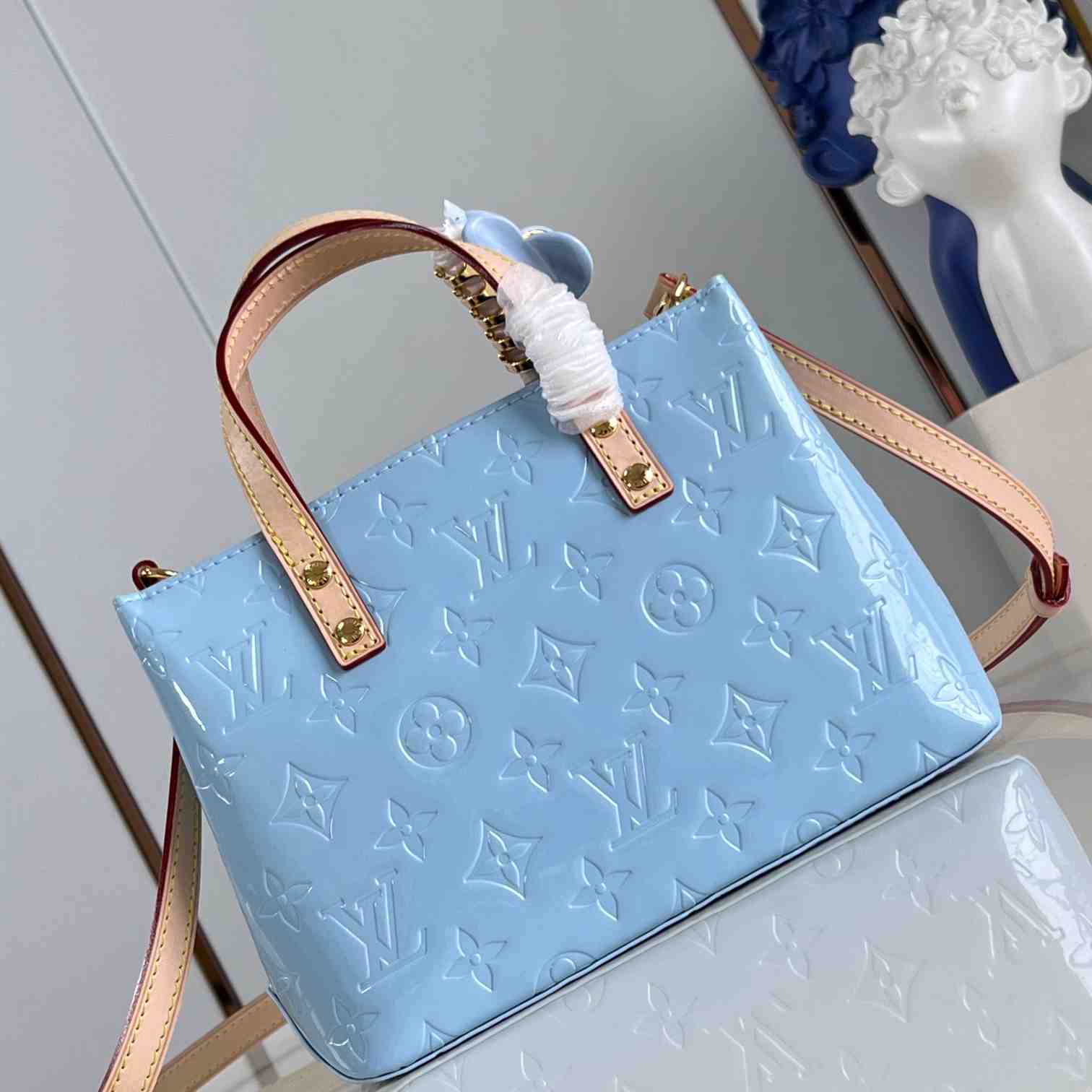 Louis Vuitton Reade PM    M24144 - EUR FASHION