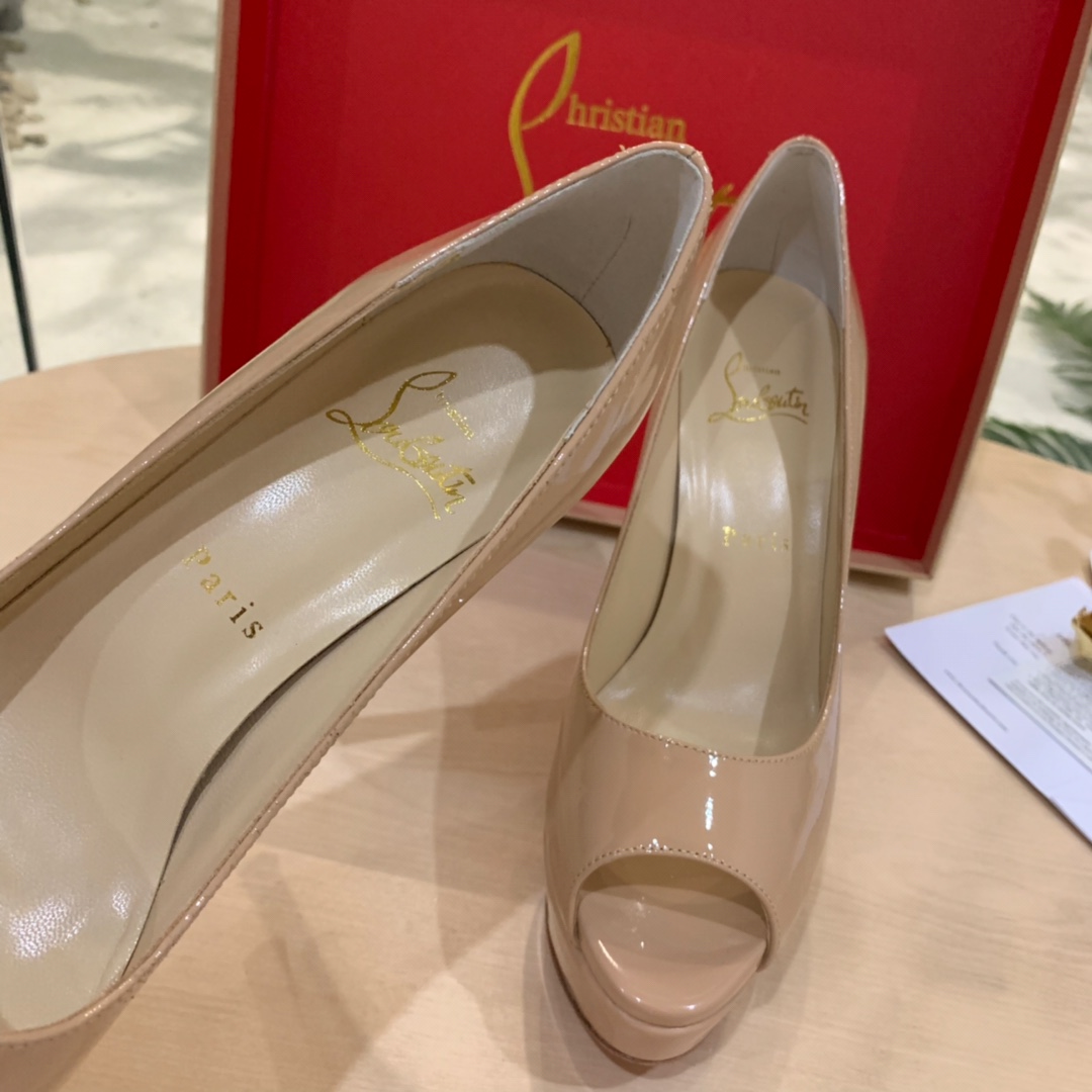Christian Louboutin Heels - EUR FASHION