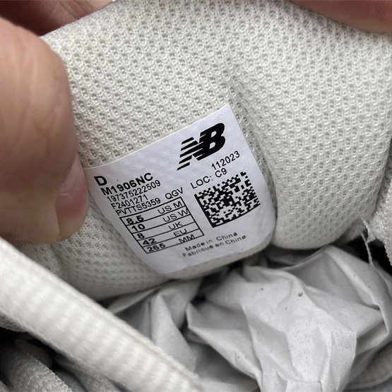 New Balance 1906R Sneakers    M1906NC  - EUR FASHION