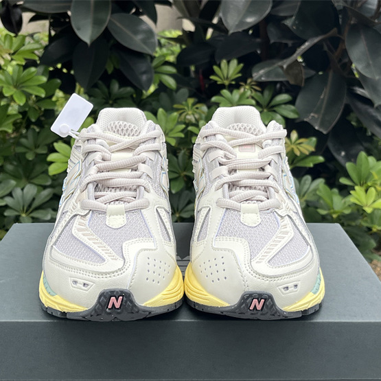 New Balance 1906R Sneakers    M1906NC  - EUR FASHION