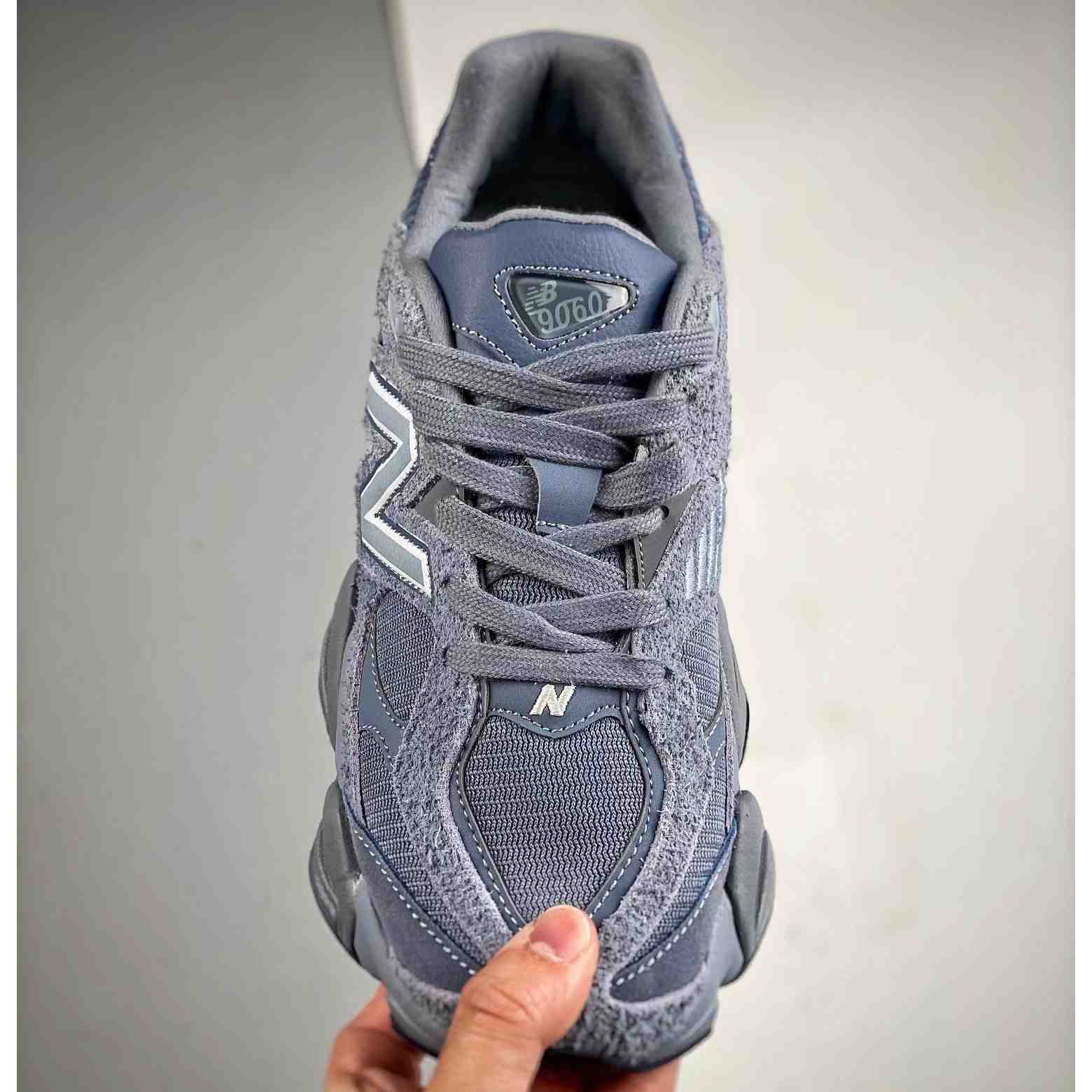 New Balance NB9060 Sneakers     - EUR FASHION