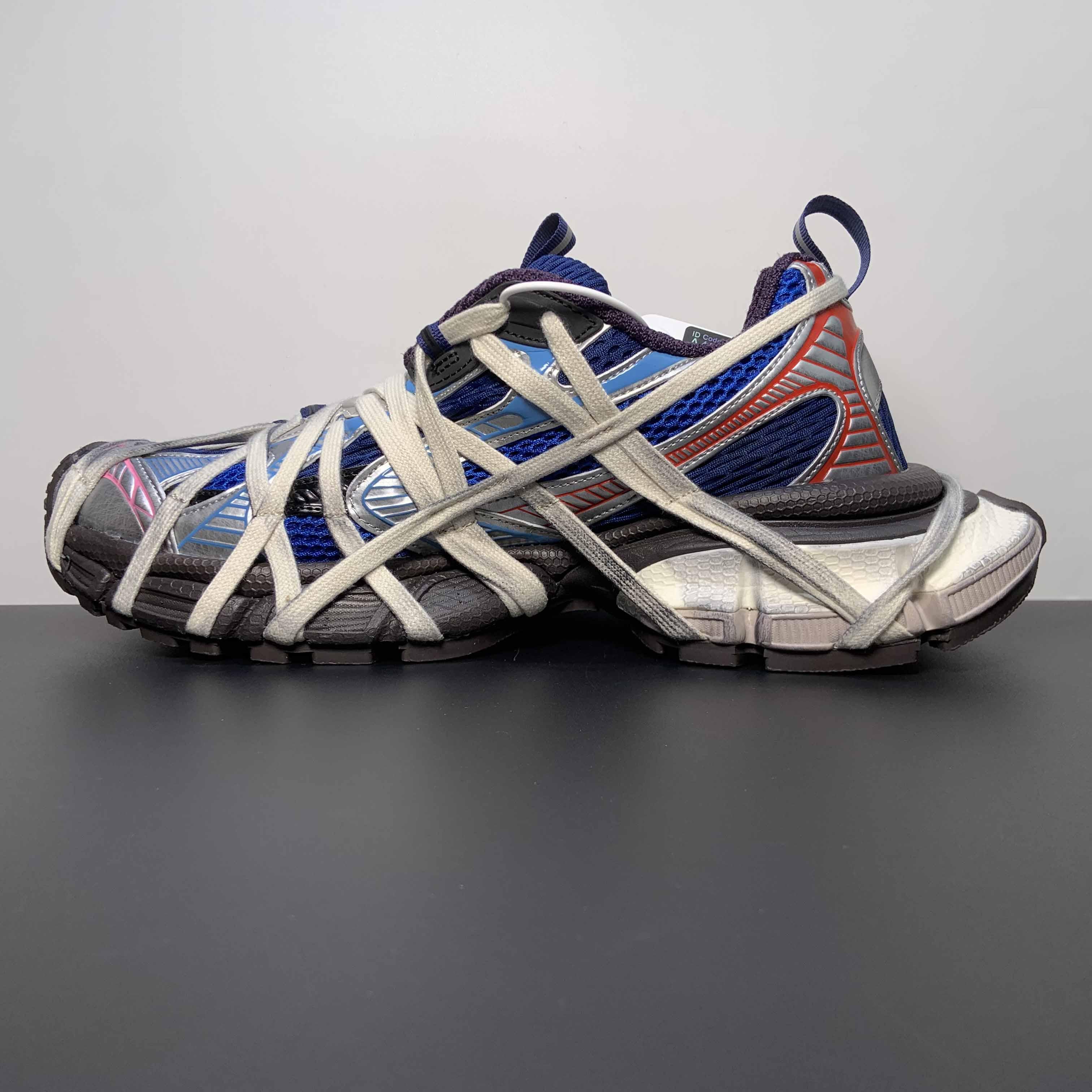 Balenciaga 3XL Extreme Lace Sneaker  - EUR FASHION