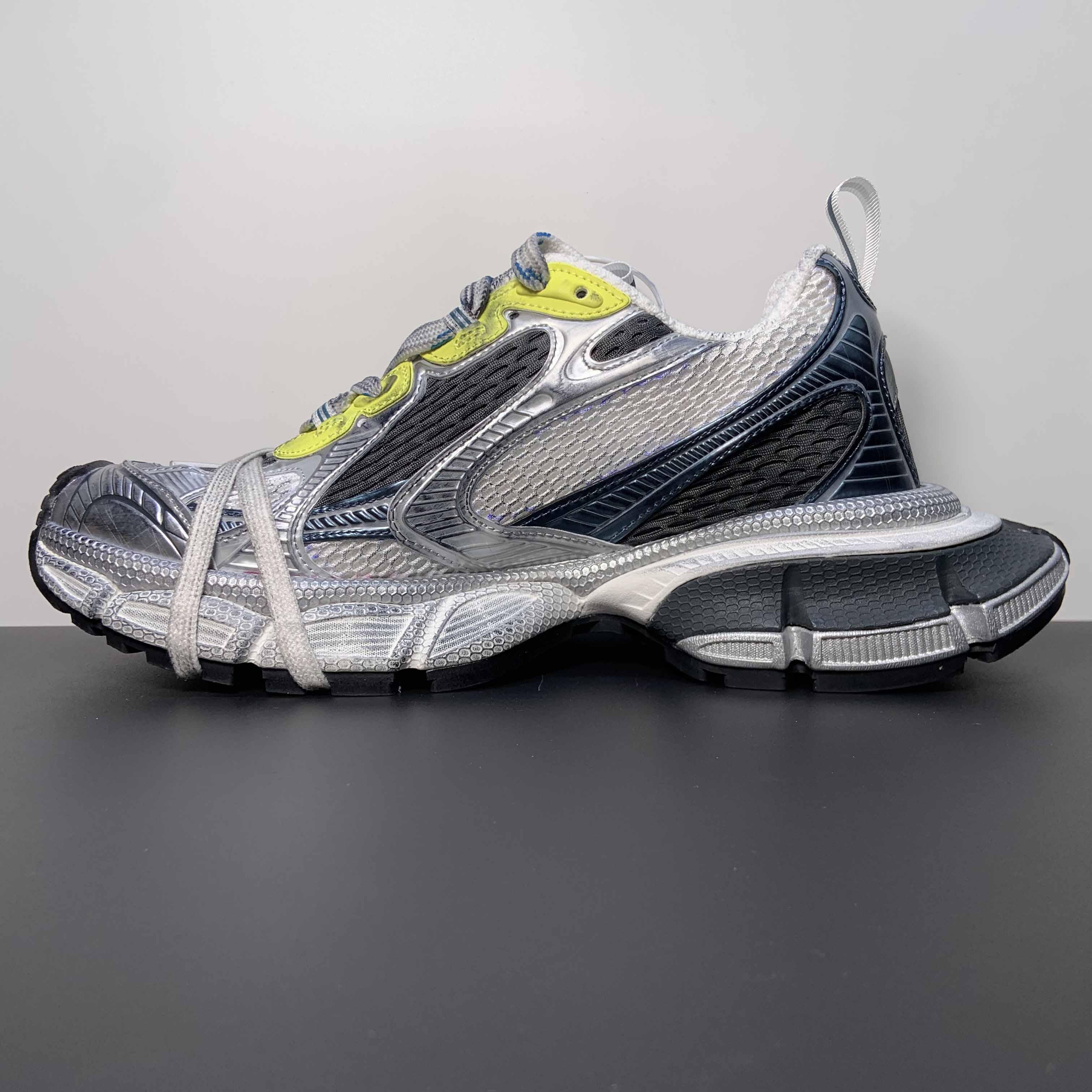 Balenciaga 3XL Sneaker In White, Blue And Yellow - EUR FASHION