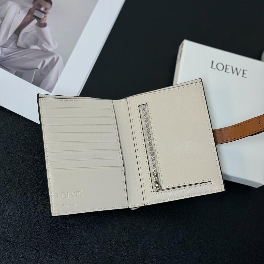 Loewe Medium Vertical Grained-Leather Wallet(14×11cm) - EUR FASHION