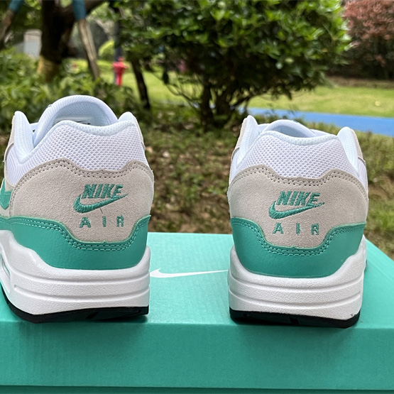 Nike Air Max 1 “Clear Jade” Sneaker    DZ4549-001 - EUR FASHION