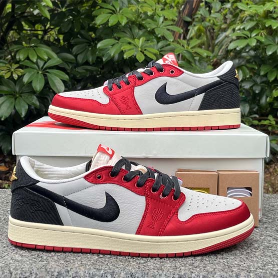 Trophy Room x Air Jordan 1 Low OG Sneaker   FN0432-100  - EUR FASHION