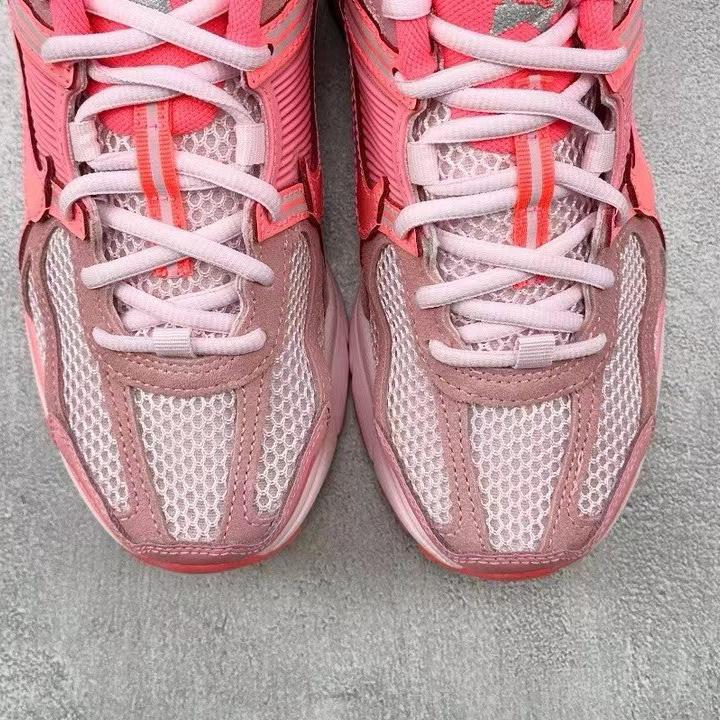 Nike Air Zoom Vomero 5 Sneaker    FQ0257 666 - EUR FASHION