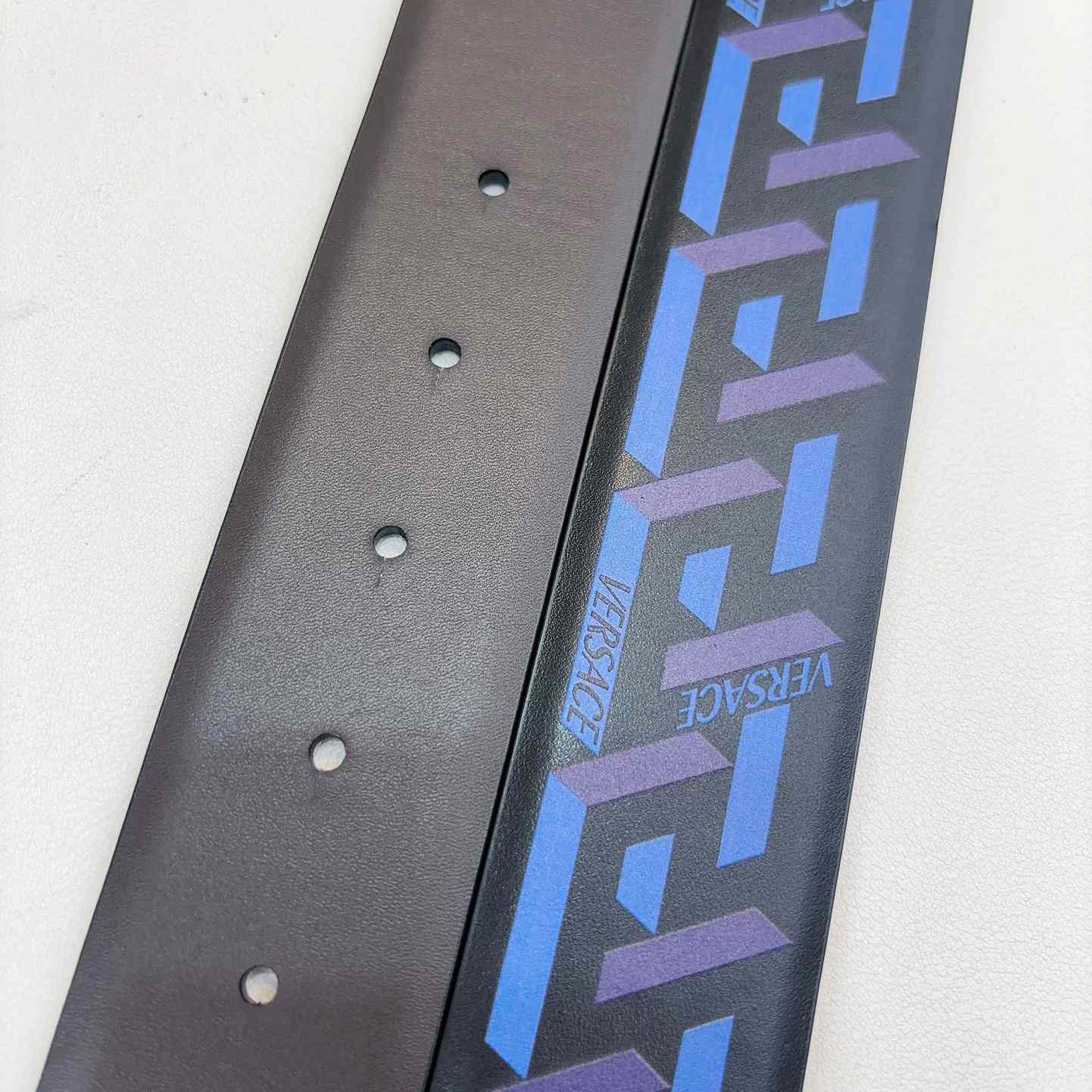 Versace Reversible Leather Belt    40mm - EUR FASHION