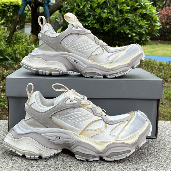 Balenciaga Cargo Sneaker  - EUR FASHION