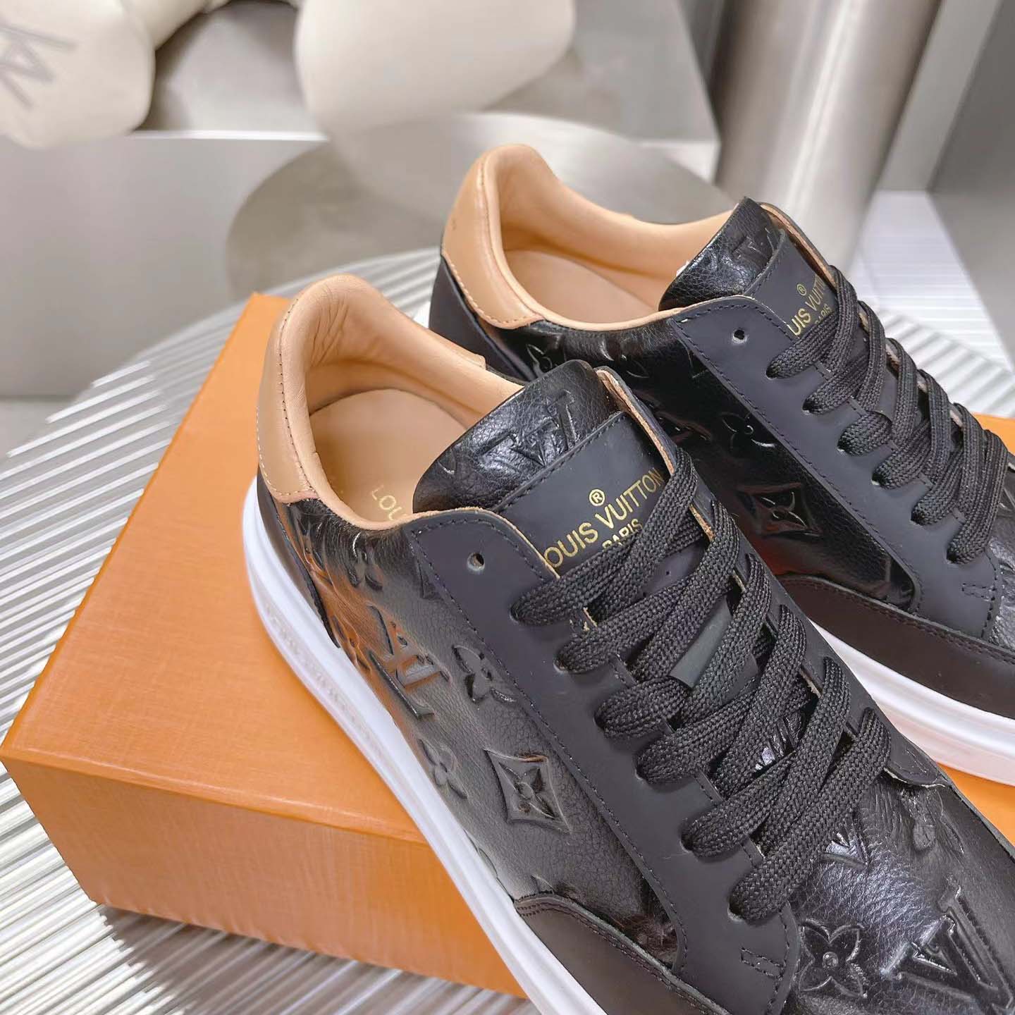 Louis Vuitton Beverly Hills Sneaker    1A8V45 - EUR FASHION