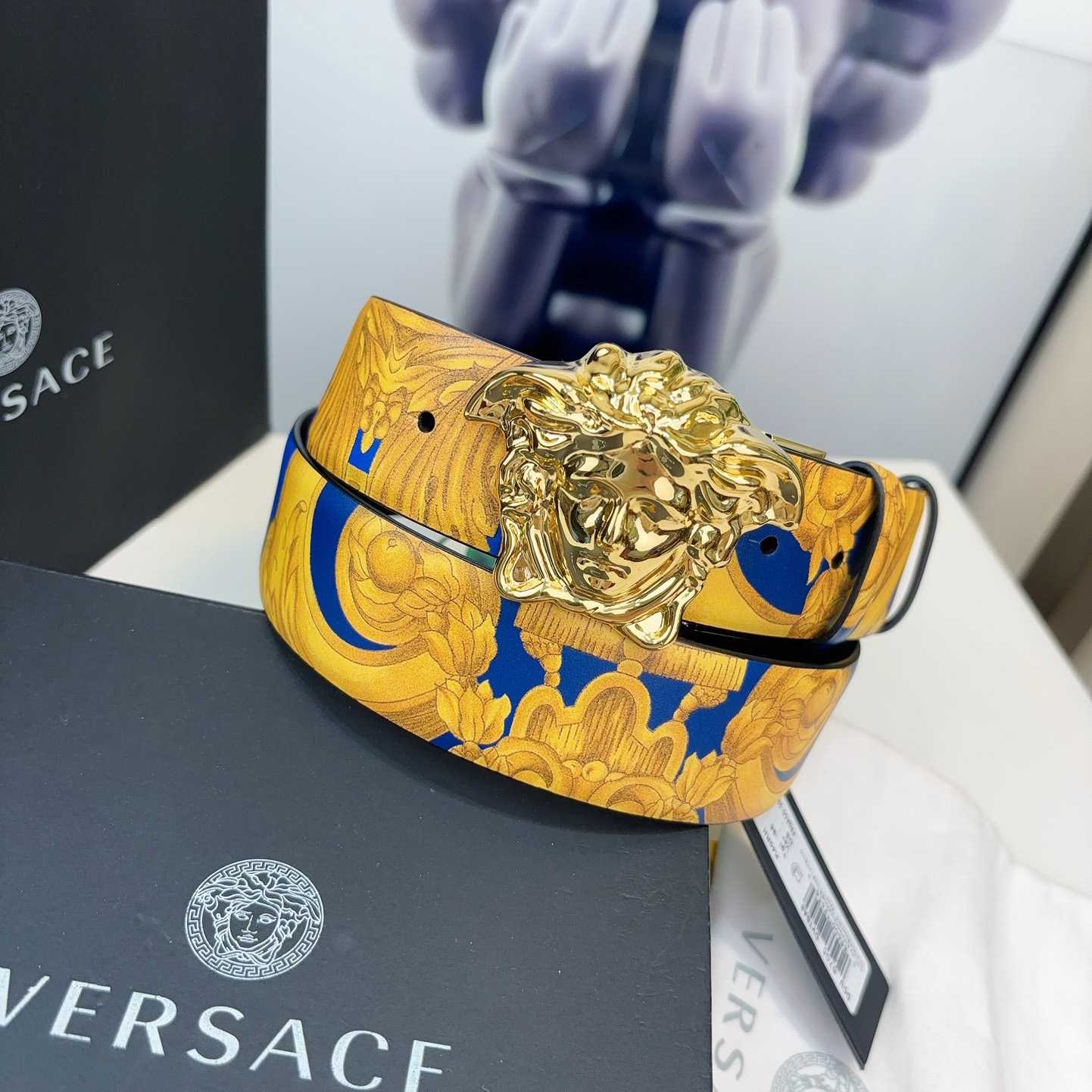 Versace Barocco Reversible Leather Belt    40mm - EUR FASHION