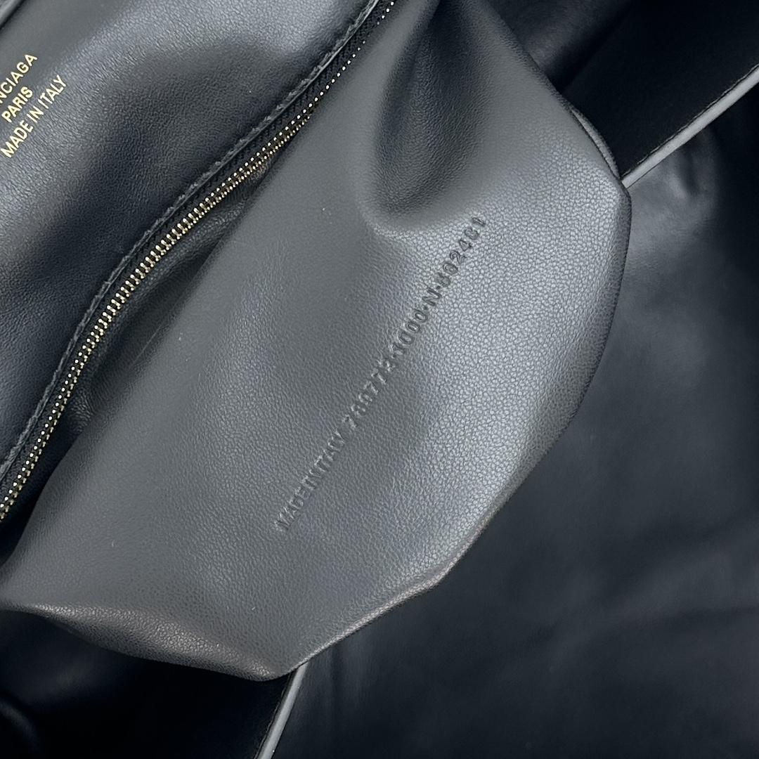 Balenciaga Rodeo Medium Handbag In Black - EUR FASHION