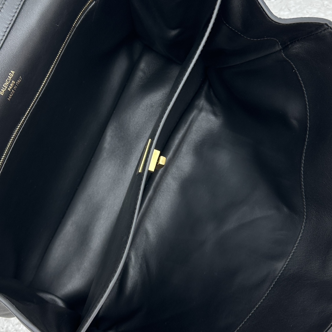 Balenciaga Rodeo Medium Handbag In Black - EUR FASHION