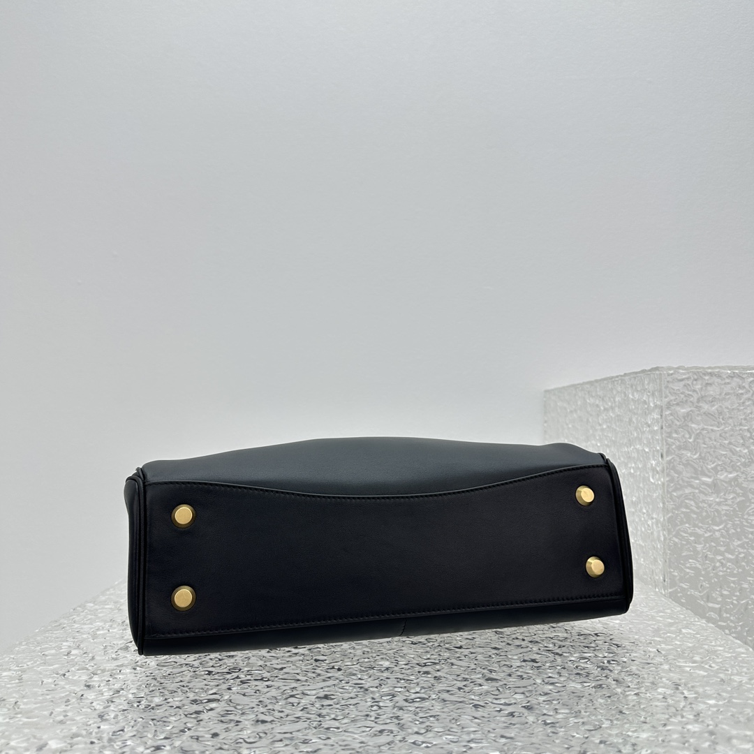 Balenciaga Rodeo Medium Handbag In Black - EUR FASHION