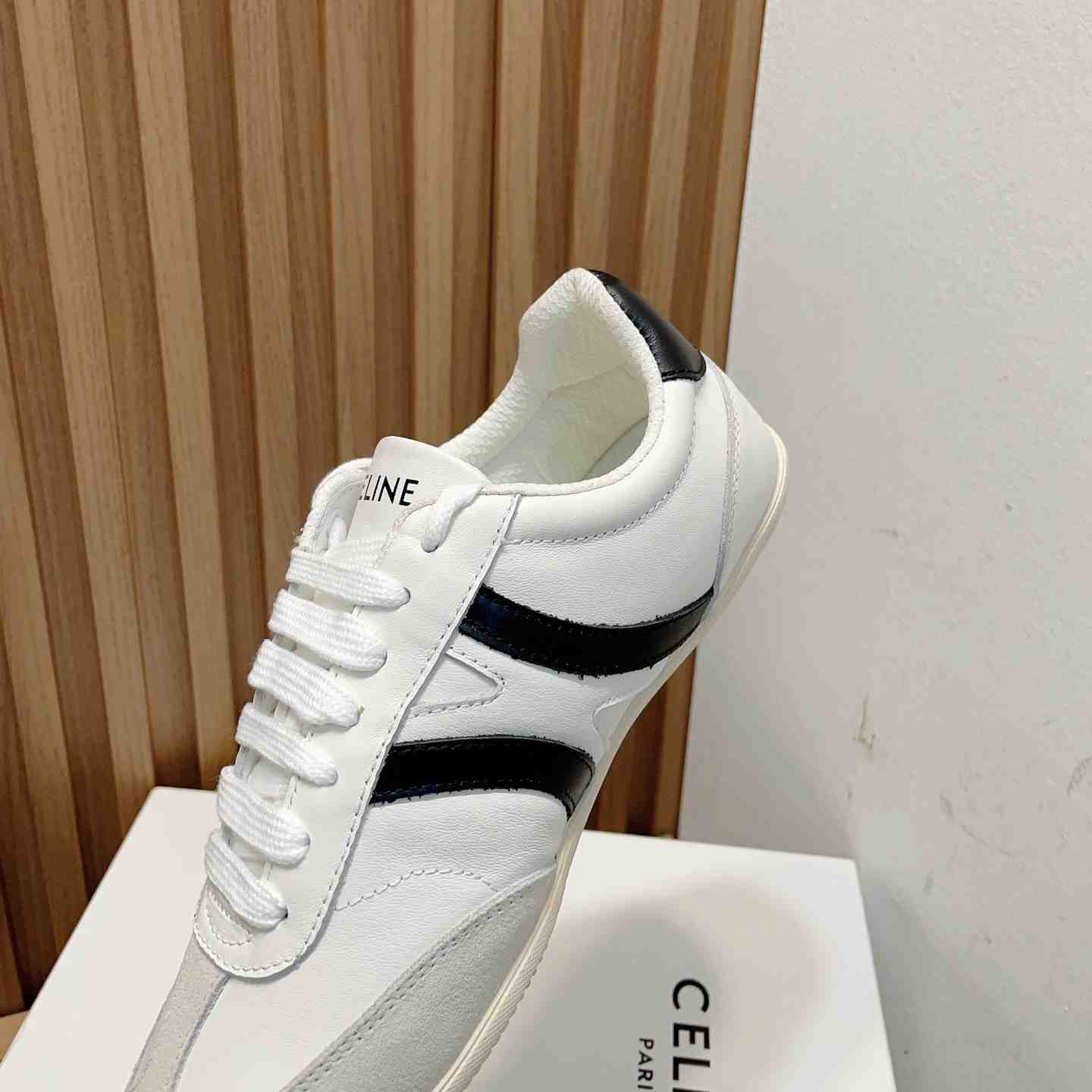 Celine Jogger Low Lace-up Sneaker In Calfskin & Suede Calfskin - EUR FASHION