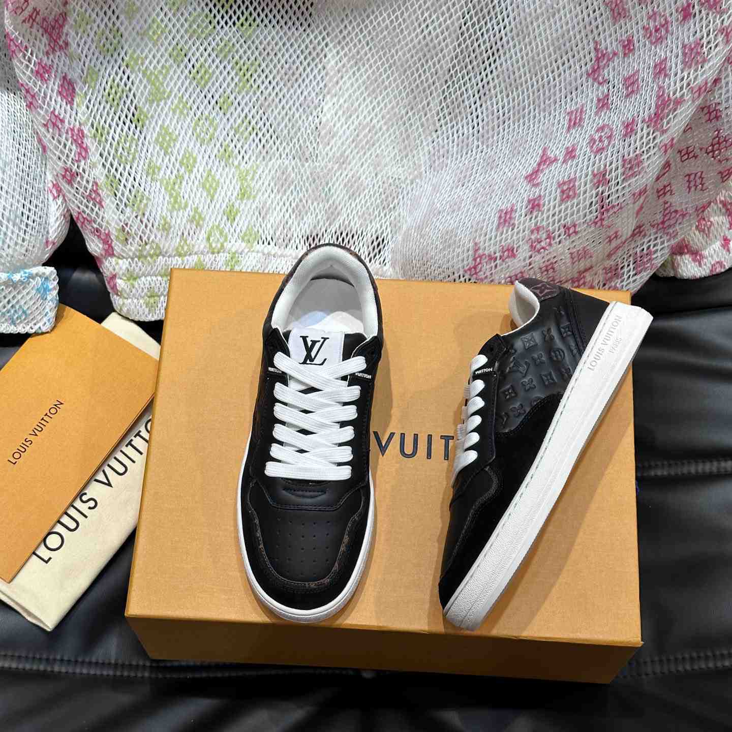 Louis Vuitton LV Stadium Sneaker   1ACUJ3 - EUR FASHION