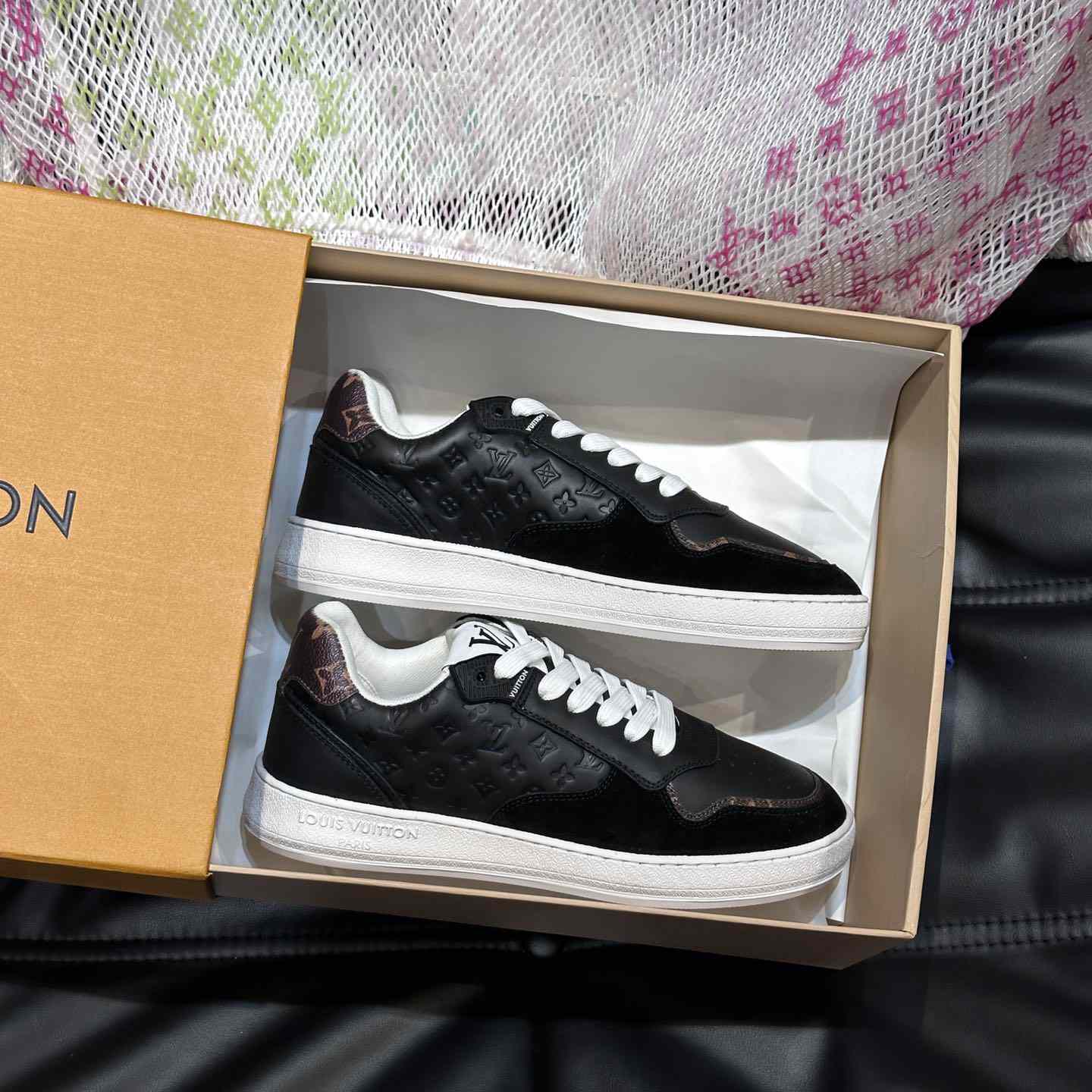 Louis Vuitton LV Stadium Sneaker   1ACUJ3 - EUR FASHION