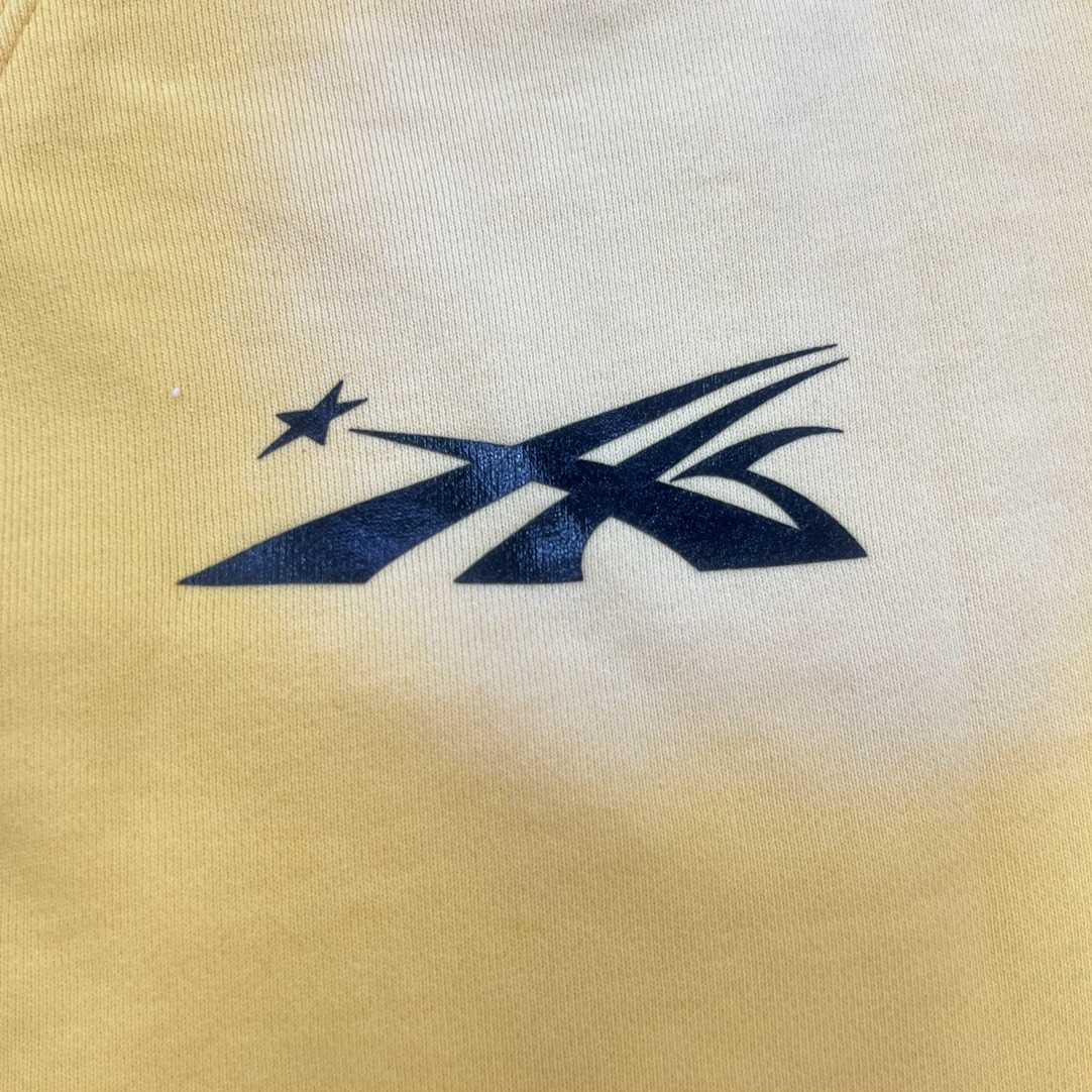 Hellstar Sports Crewneck White - EUR FASHION