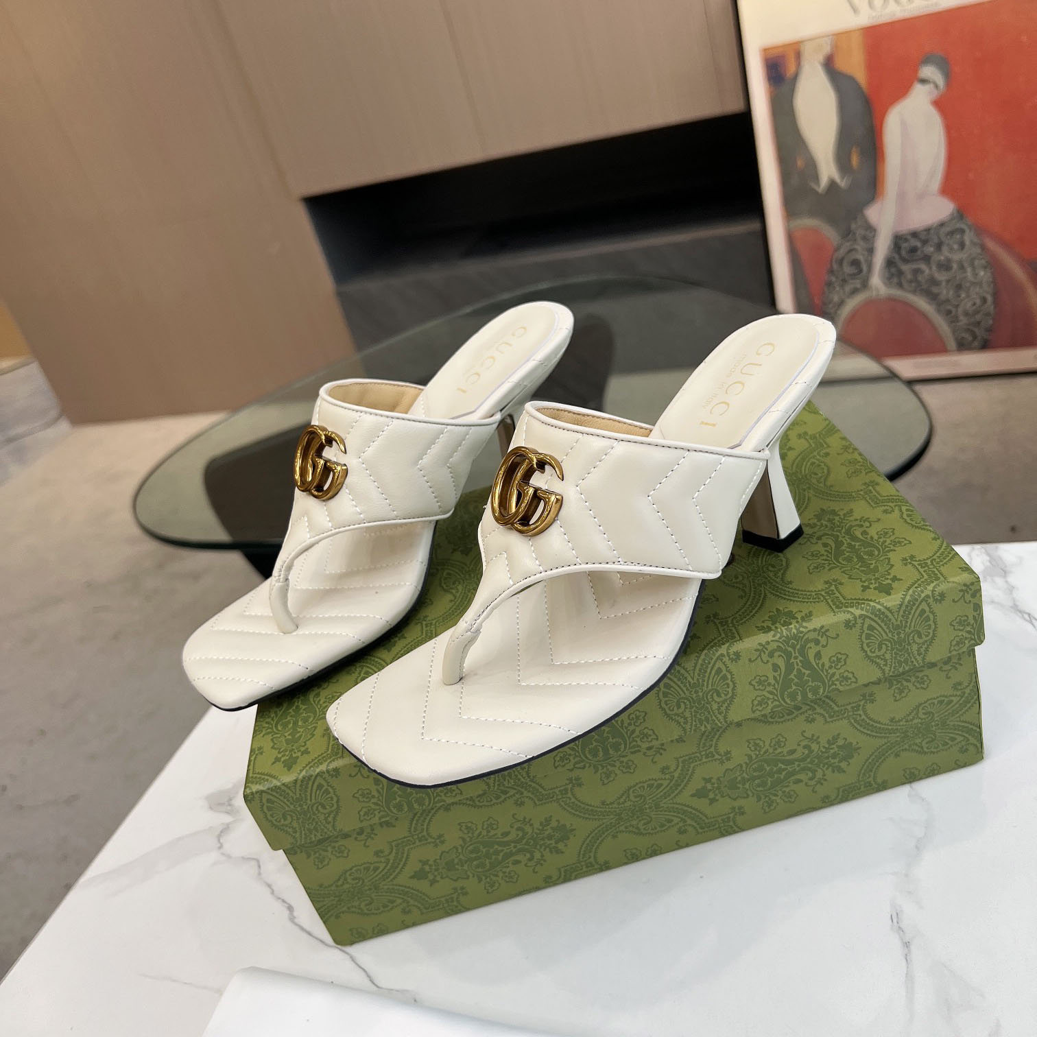 Gucci Women's Double G thong sandal - EUR FASHION