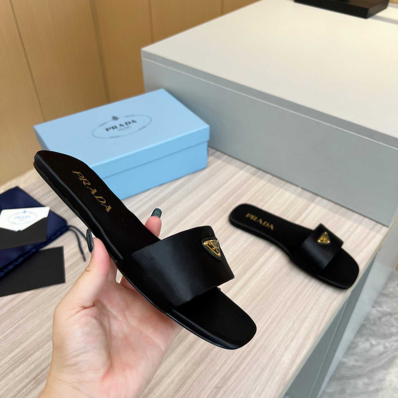 Prada Leather Slides - EUR FASHION