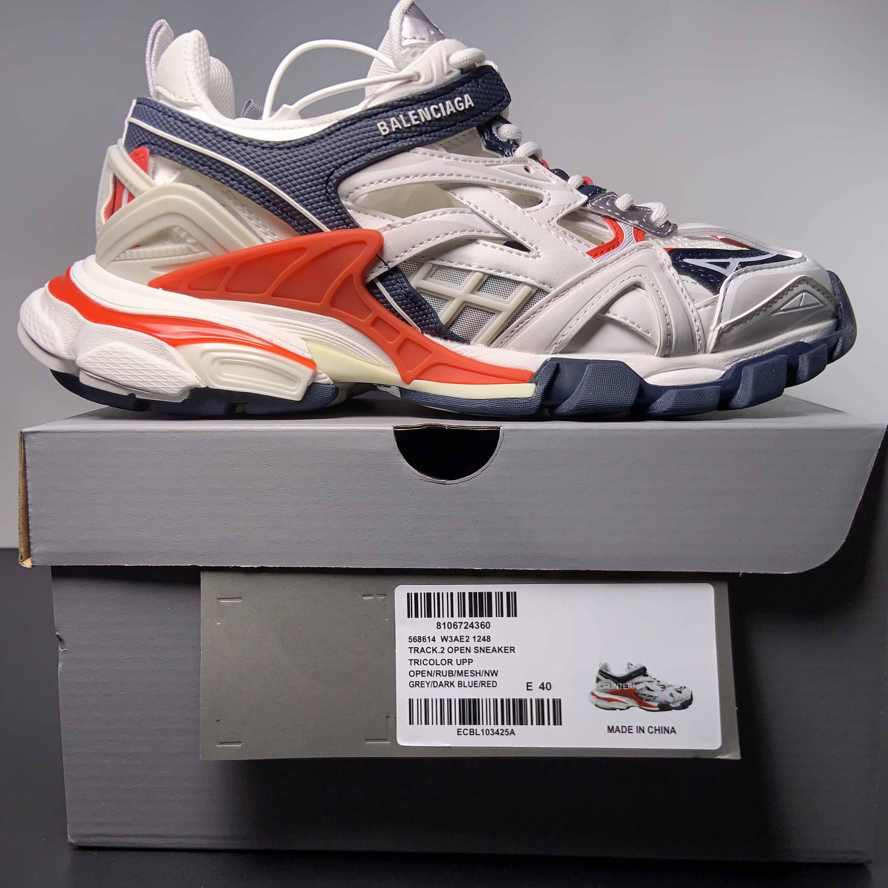 Balenciaga Track 2.0 Sneakers  - EUR FASHION