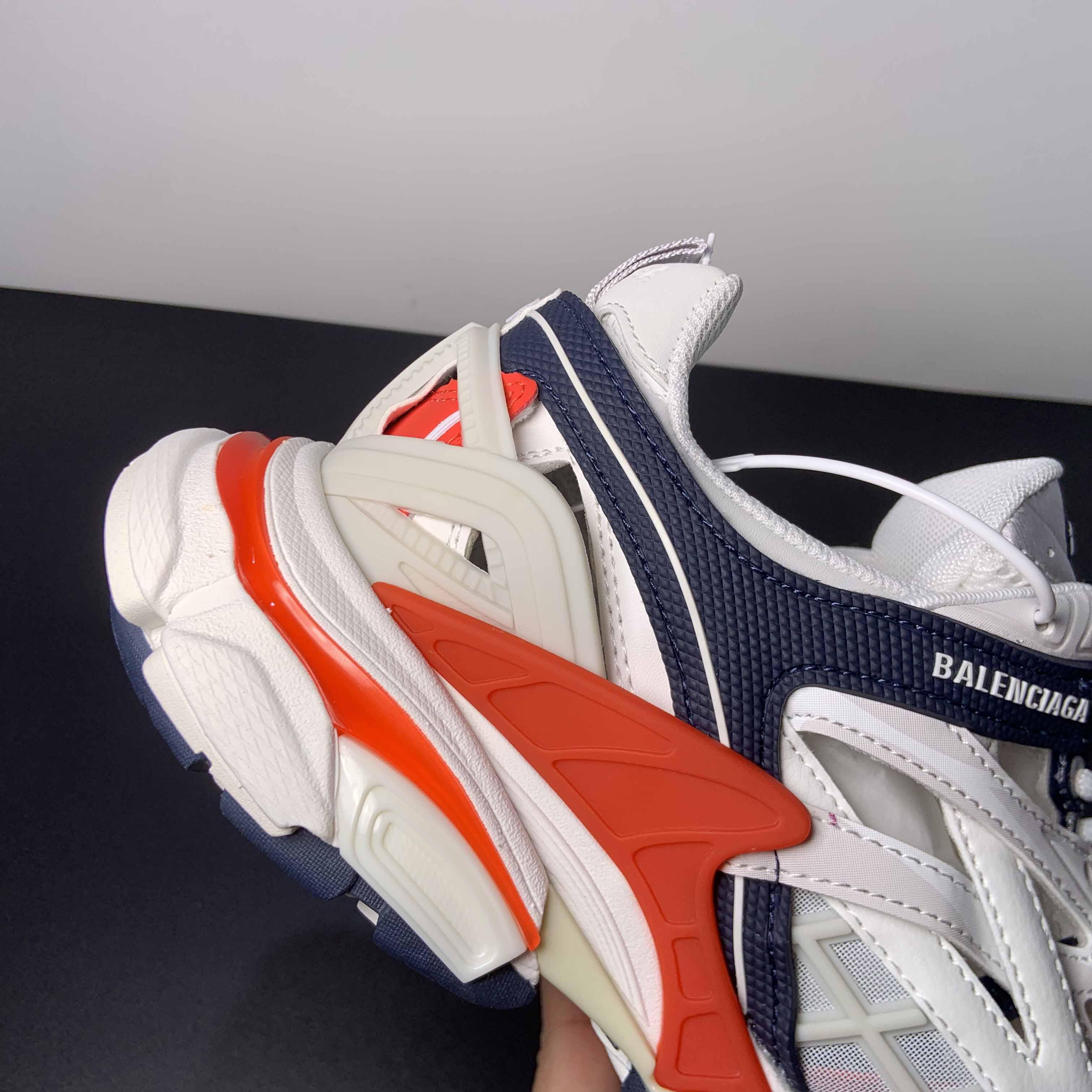 Balenciaga Track 2.0 Sneakers  - EUR FASHION