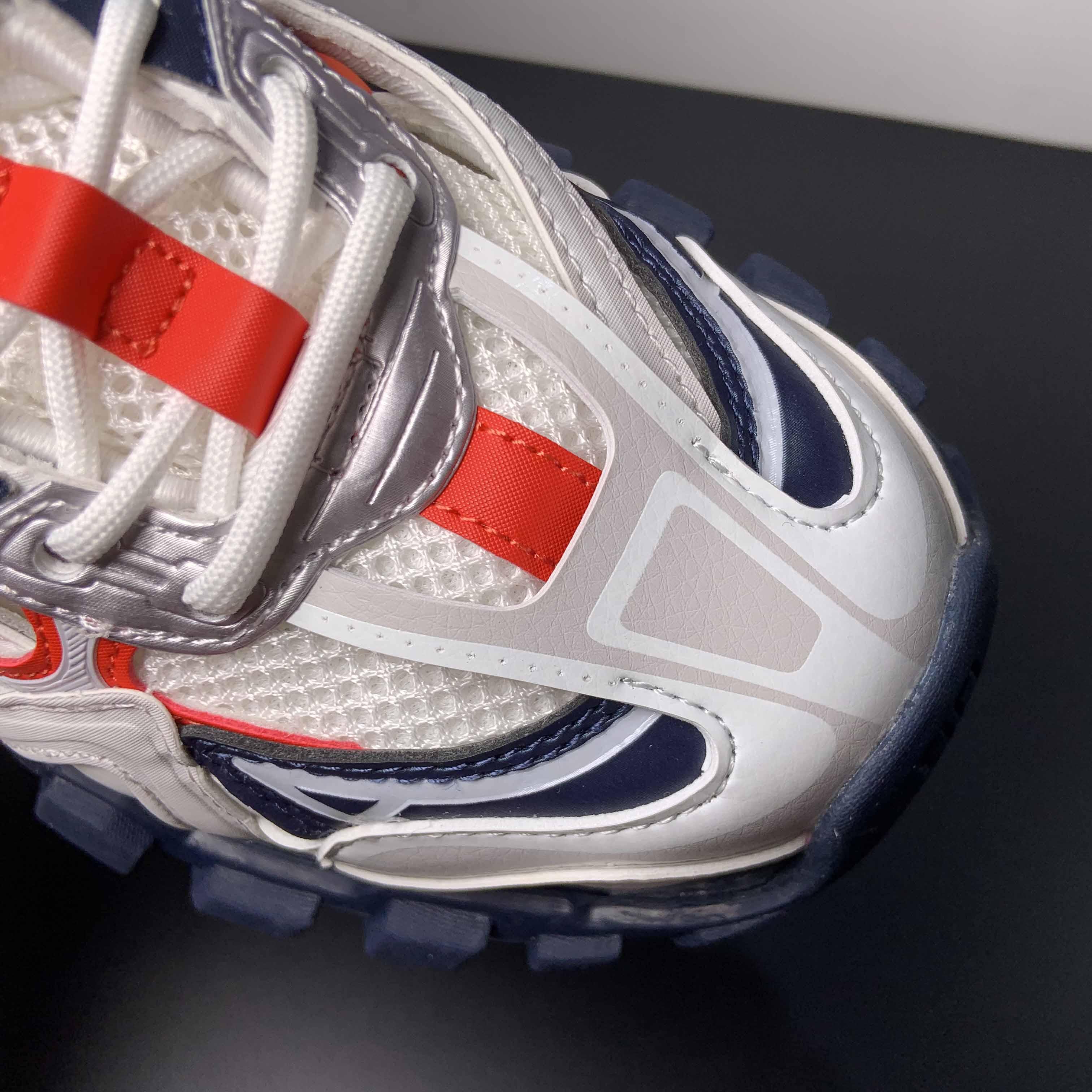 Balenciaga Track 2.0 Sneakers  - EUR FASHION