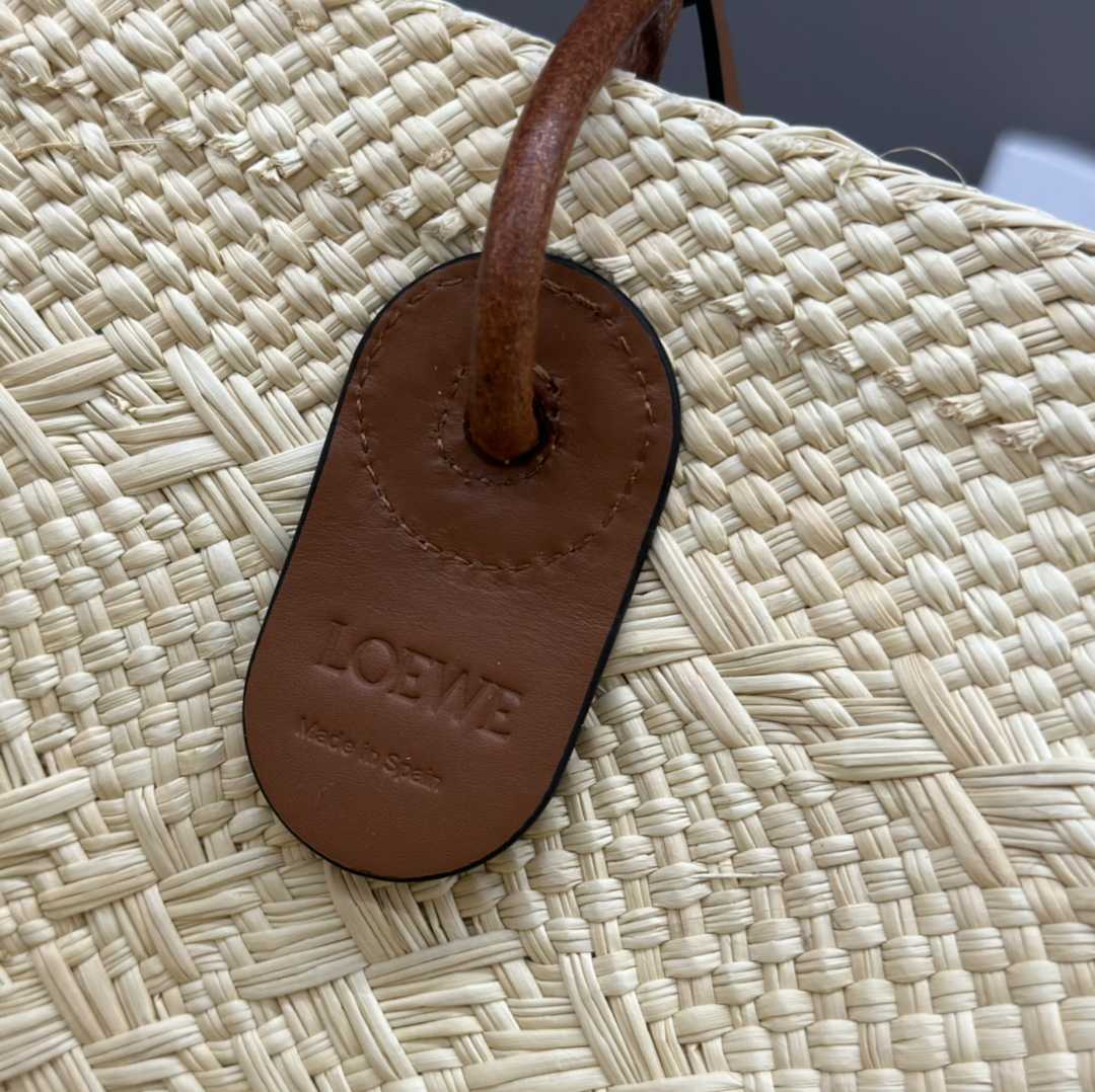 Loewe Anagram Basket Bag In Iraca Palm And Calfskin - EUR FASHION
