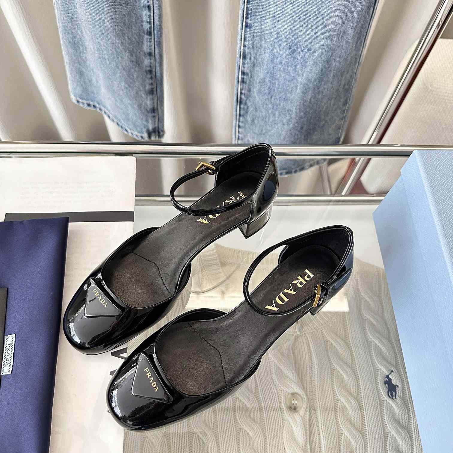 Prada Patent Leather Pumps - EUR FASHION